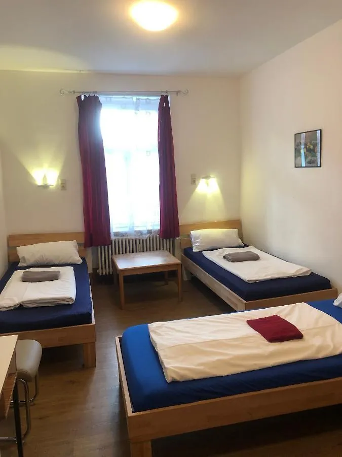 מינכן Hotel Pension Schmellergarten גרמניה