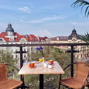 Kurfuerstendamm 3*, Berlín Německo